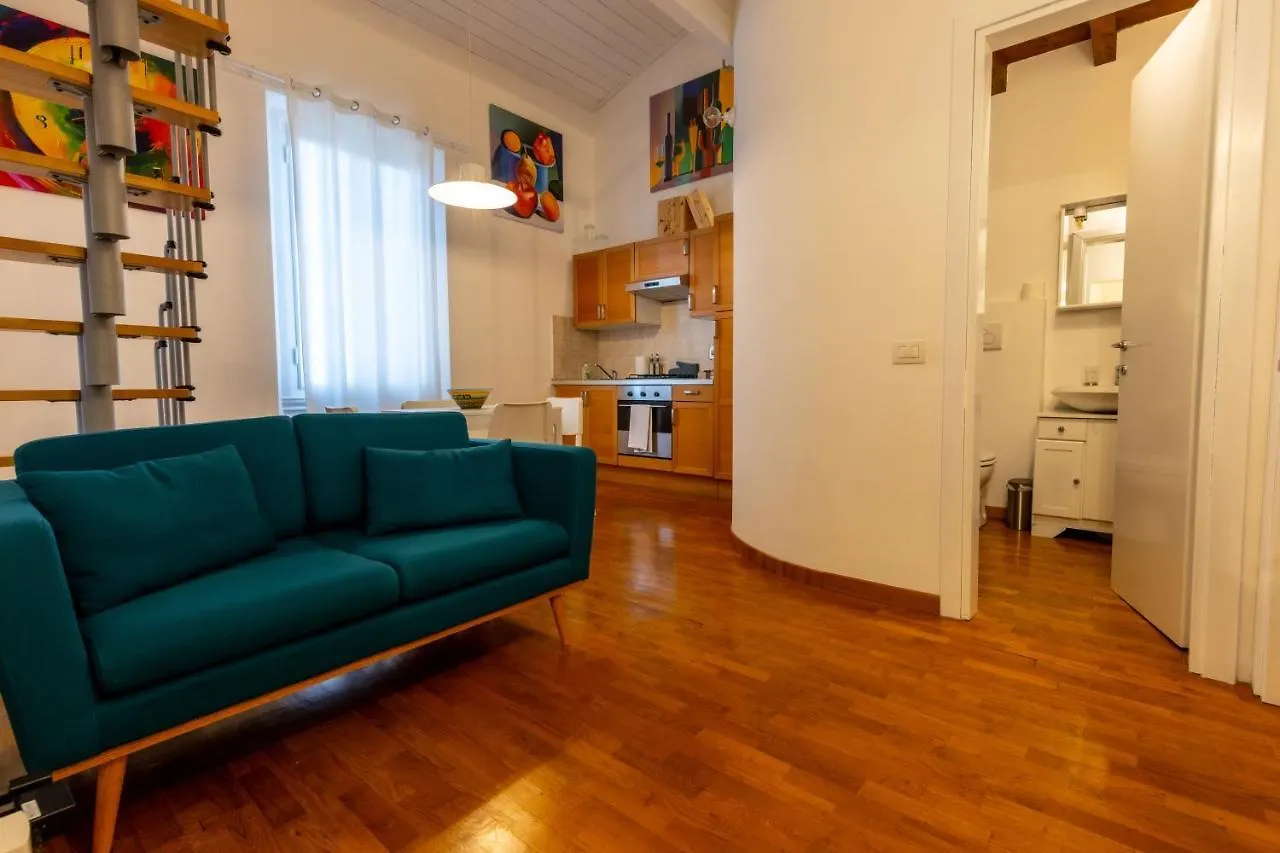 Nice Boboli'S Loft Apartment Florence